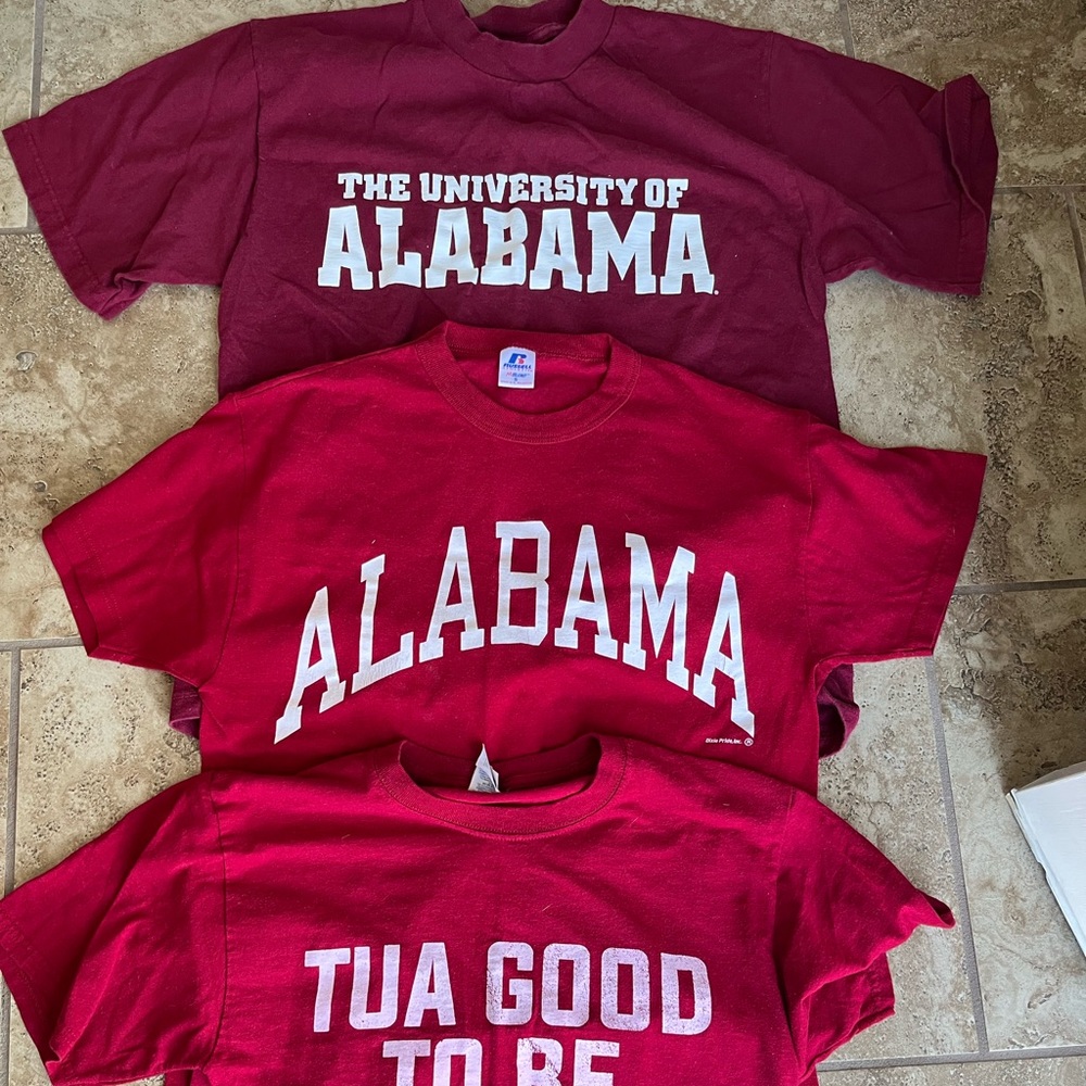Lot of 3 Alabama T Shirts. Roll Tide. Small & Medium